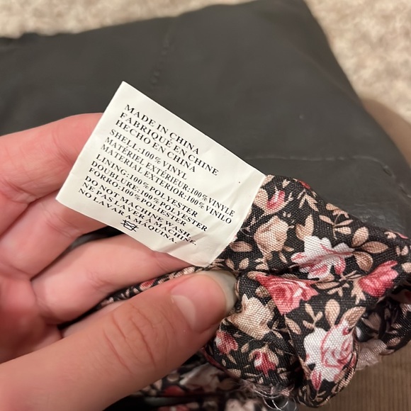 American Eagle Backpack - Picture 8 of 10